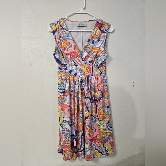 Vava Multicolor Paisley Print Midi Dress! - Picture 1 of 5
